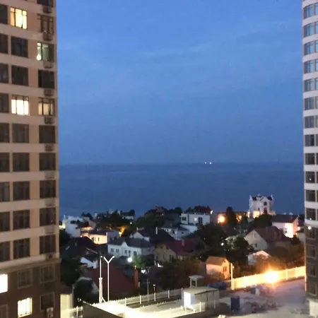 Apartment Kamanina In Arkadia Odesa